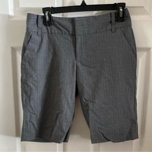 Banana Republic store ch women’s shorts